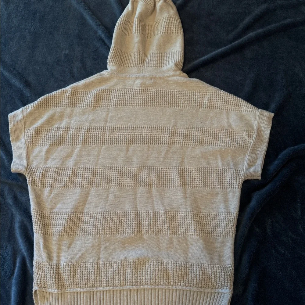 Banana Republic Beige Hooded Sweater - Picture 2 of 4